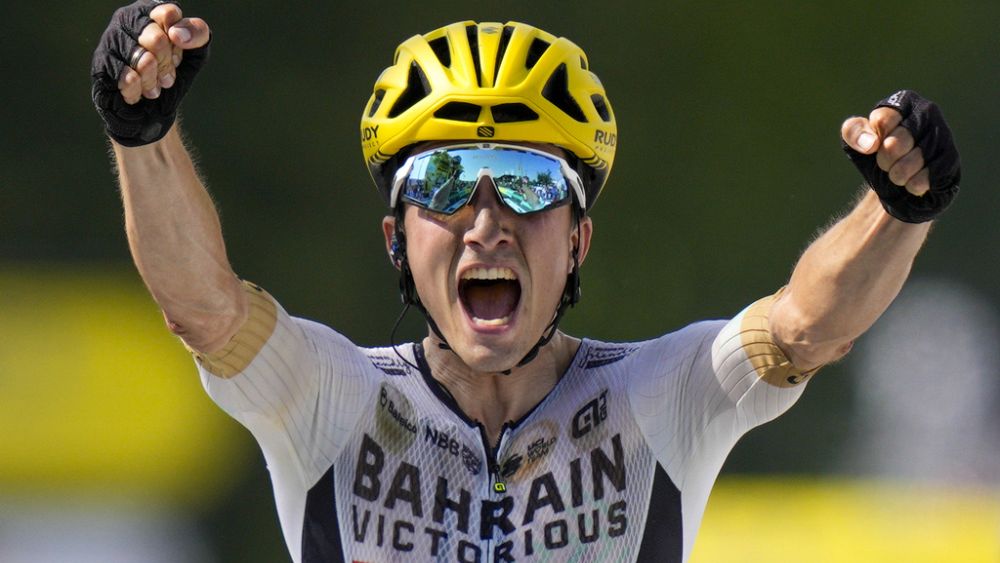 Spain’s Bilbao rushes to first Tour de France win in sweltering heat