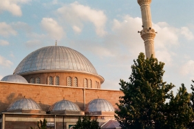 Emre-Karayel8217den-Bilginer8217e-Buyuk-Saygi-8220Onu-Uzmemek-Icin-Kapismam8221-featured