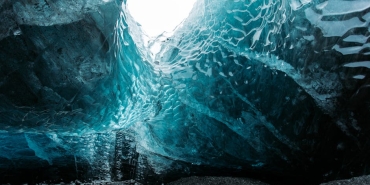 Antarktika-Buzullarinin-Altindaki-Gizemli-Yapi-Tartisma-Yaratti-featured