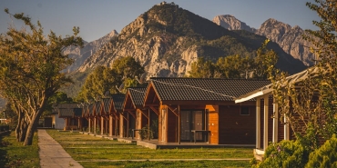 210-Milyonluk-Bungalov-Vurgunu-13-Ilde-Safak-Operasyonu-featured